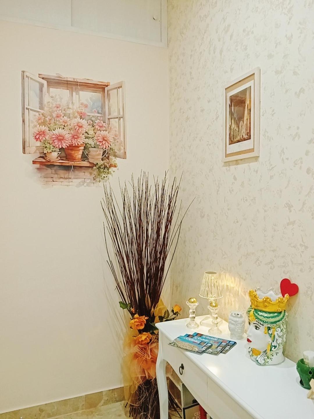 Suite Roma เชฟาลู ภายนอก รูปภาพ