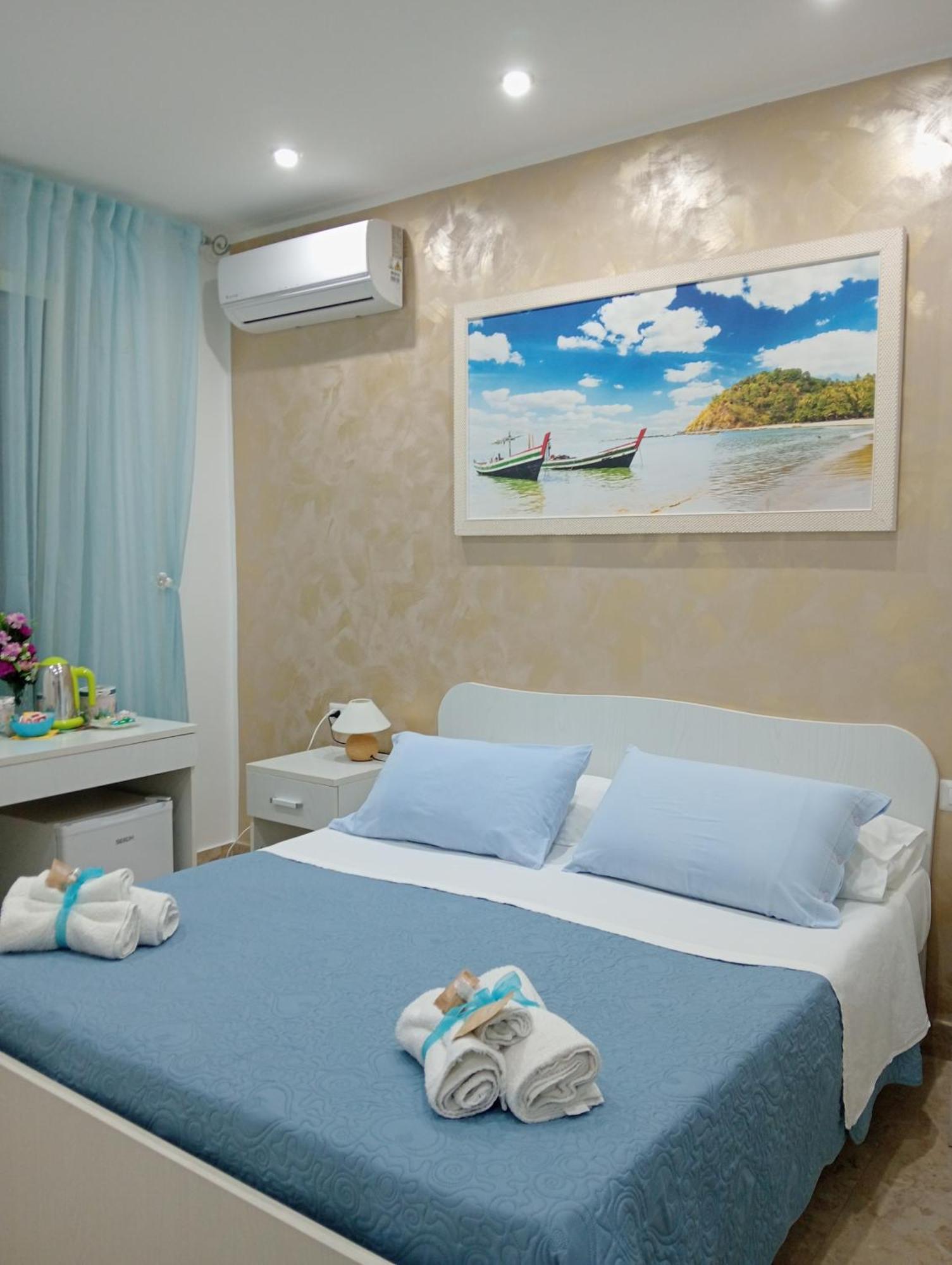 Suite Roma เชฟาลู ภายนอก รูปภาพ